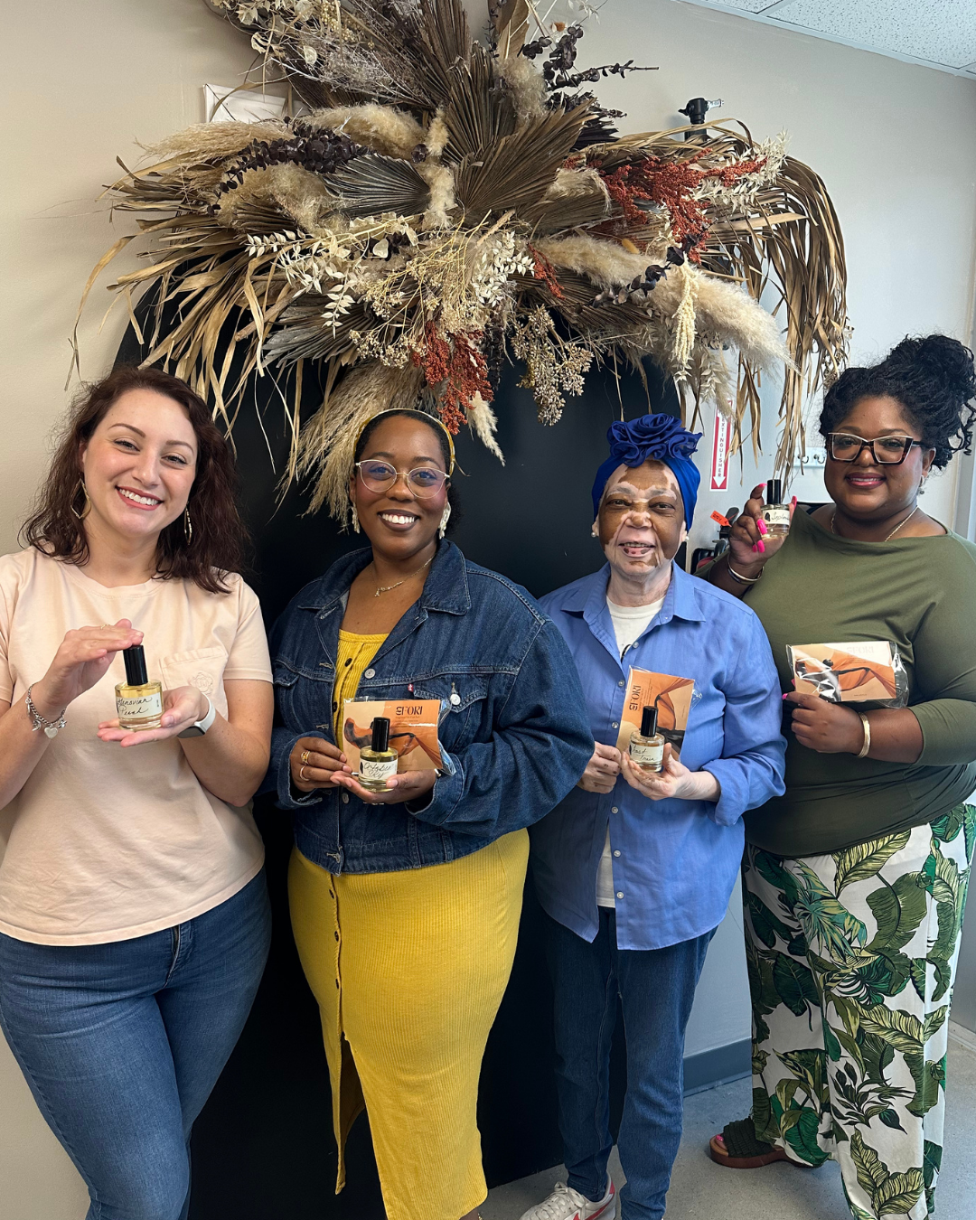 SIGNATURE PERFUME EXPERIENCE | PERFUME BAR